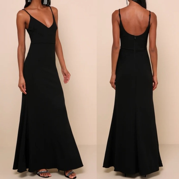 New with tag LULUS V-Neck Trumpet
GOWN DRESS Size X-SMALL BLACK  Infinite Glory - Picture 7 of 10